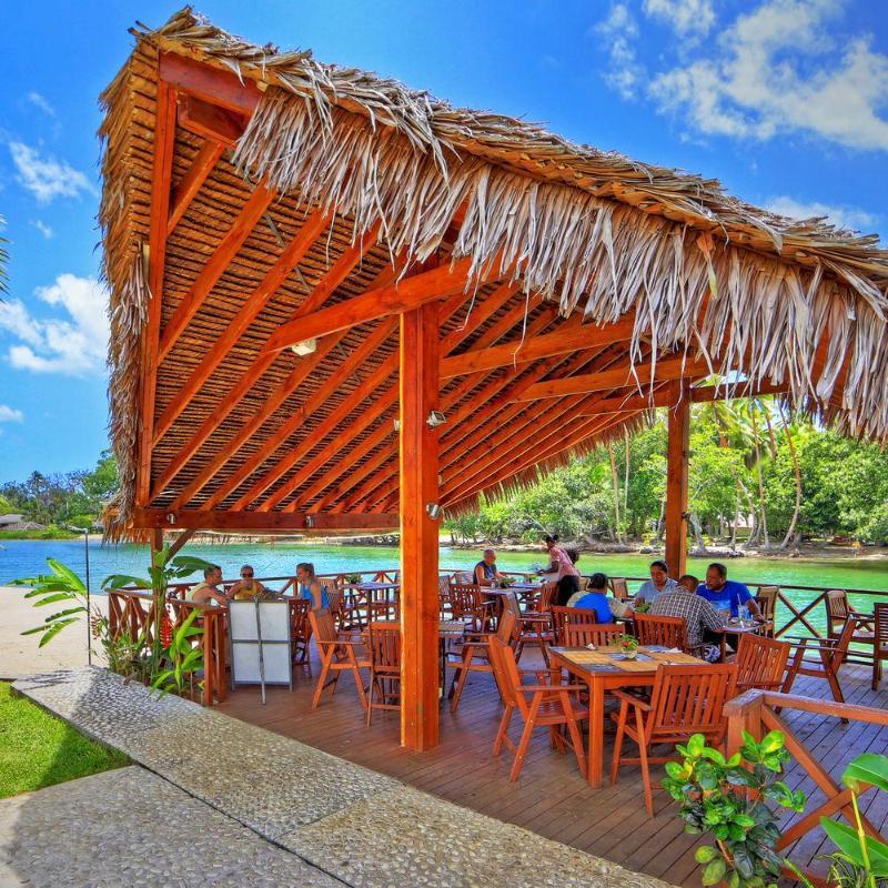 Tropicana Lagoon Resort Port Vila Exterior photo